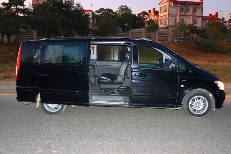 Mercedes Benz Vito